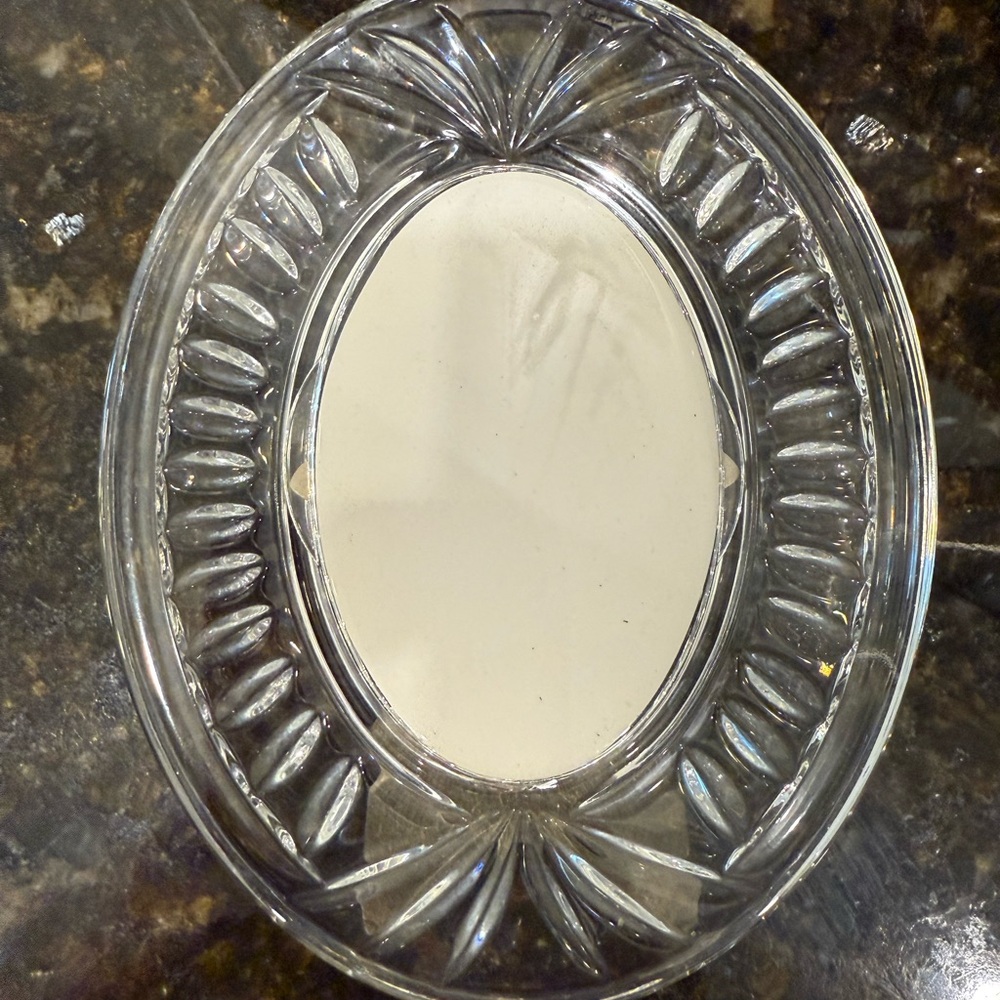 Waterford Crystal Oval frame with Clear Design